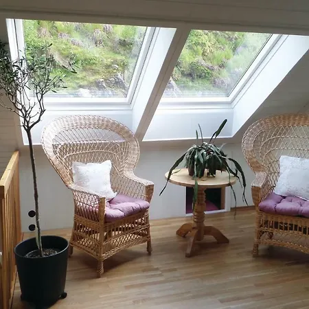 Gorgeous Apartment In Fitjar With House Sea View Exterior photo